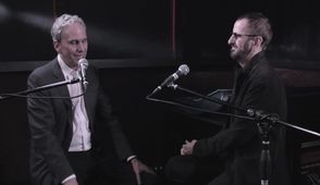 Ringo Starr interviewé par Bob Roth