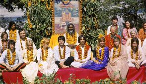 Comment les Beatles ont changé le monde spirituellement  (Photos et vidéo VOSTFr)